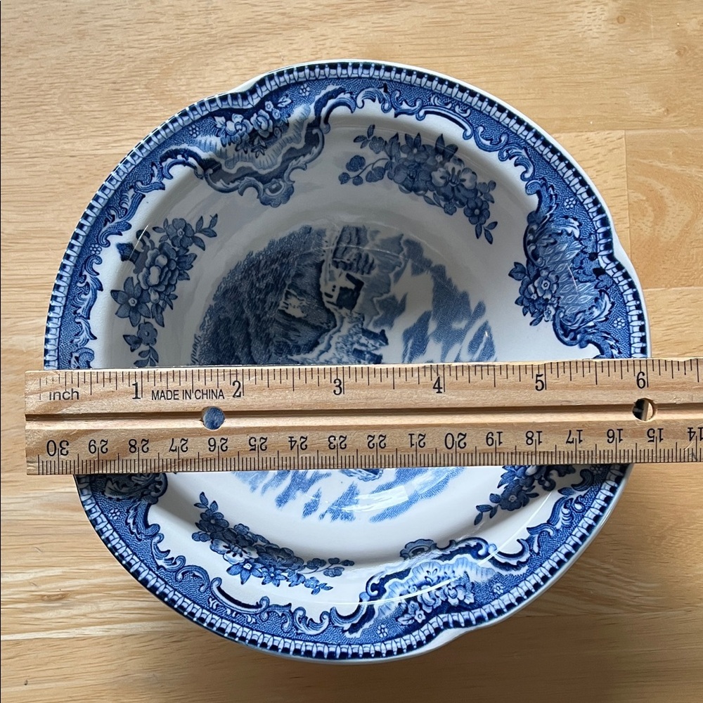 Johnson Brothers Blue and White Bowl "Old Britain Castles" collection - Picture 4 of 5